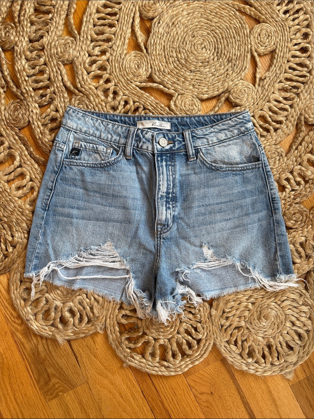 KanCan // distressed jean shorts